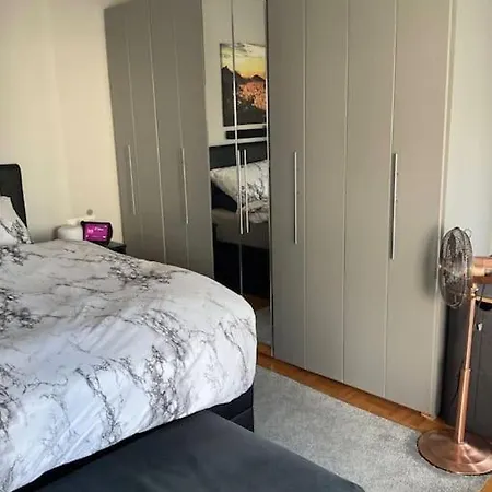 Appartement Gemuetliche Mit Kueche Und Flexiblen Schlafplaetzen Kahl am Main
